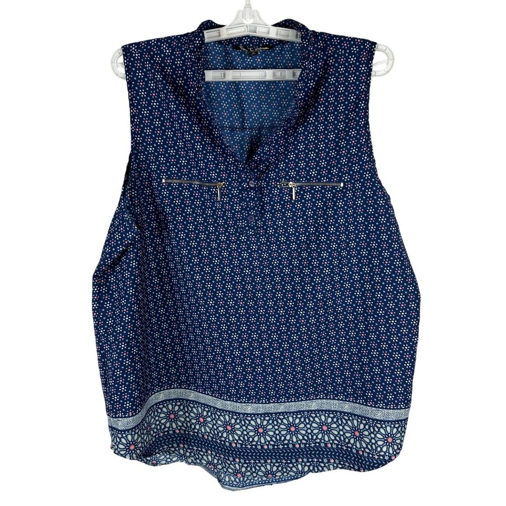 Time To Bloom Womens Size XL Sleeveless Blue & White Patterned Blouse
